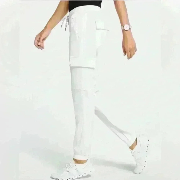 Jaanuu Pants - JAANUU WOMEN'S ESSENTIAL
JOGGER PANT size XS Scrub Pants